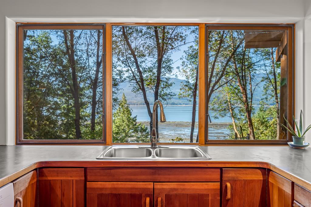 Fourth View of 6161 Lacon Rd, Denman Island, BC, V0R 1T0