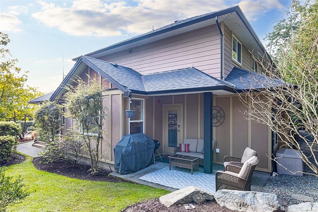 Third View of 15 Helmcken Rd, View Royal, BC, V8Z 7Z7