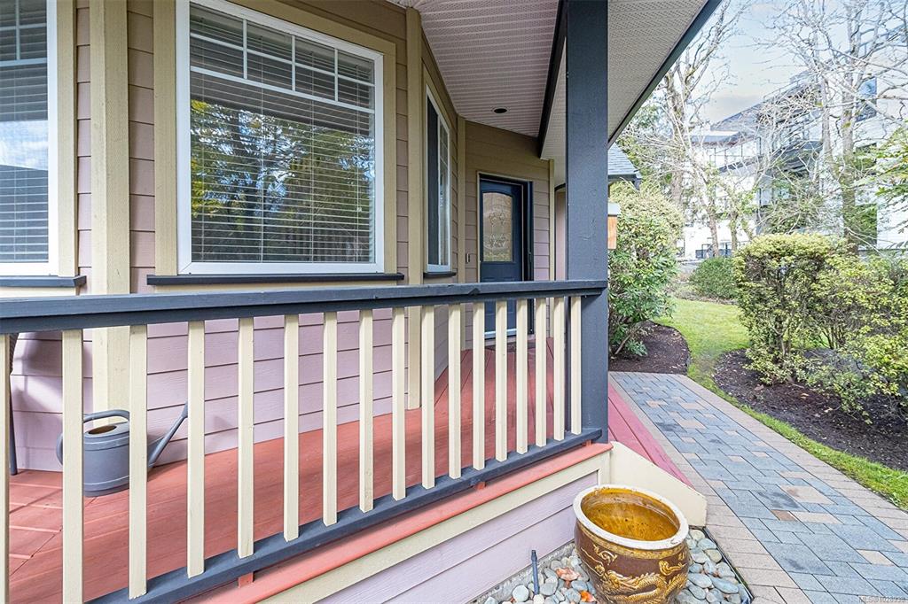 Fifth View of 15 Helmcken Rd, View Royal, BC, V8Z 7Z7