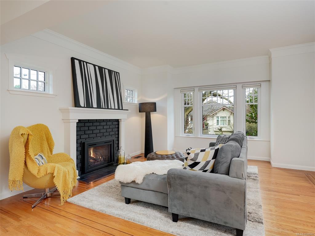 Fourth View of 435 Richmond Ave, Victoria, BC, V8S 3Y3