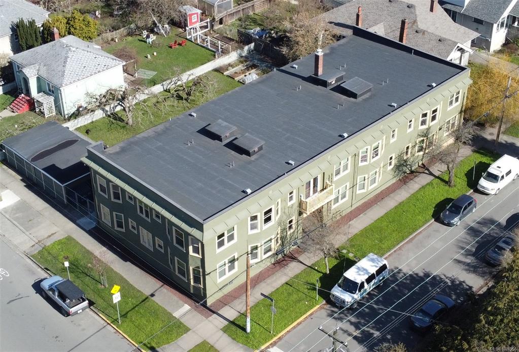 1010 Queens Ave, 1028956, BC,