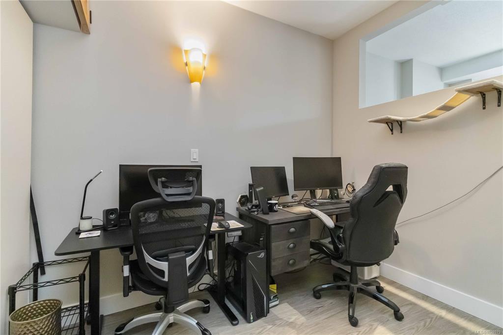 Fifth View of 409 Swift St, Victoria, BC, V8W 1S2