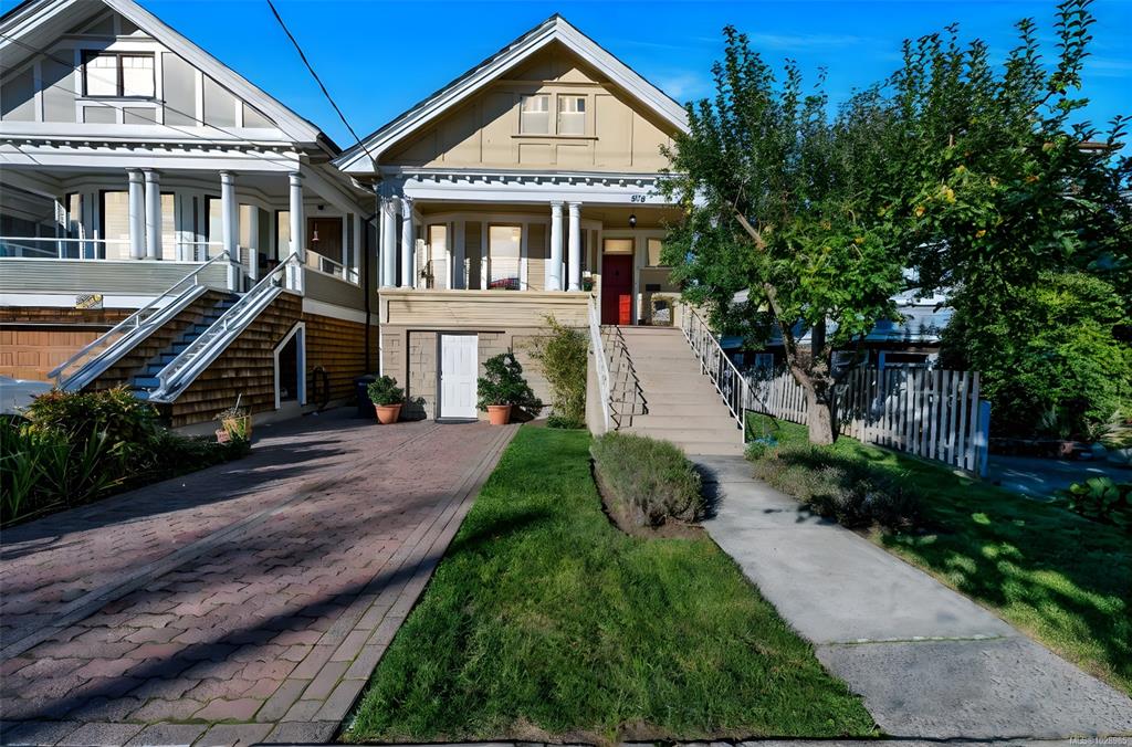 Third View of 838 Princess Ave, Victoria, BC, V8T 1K8