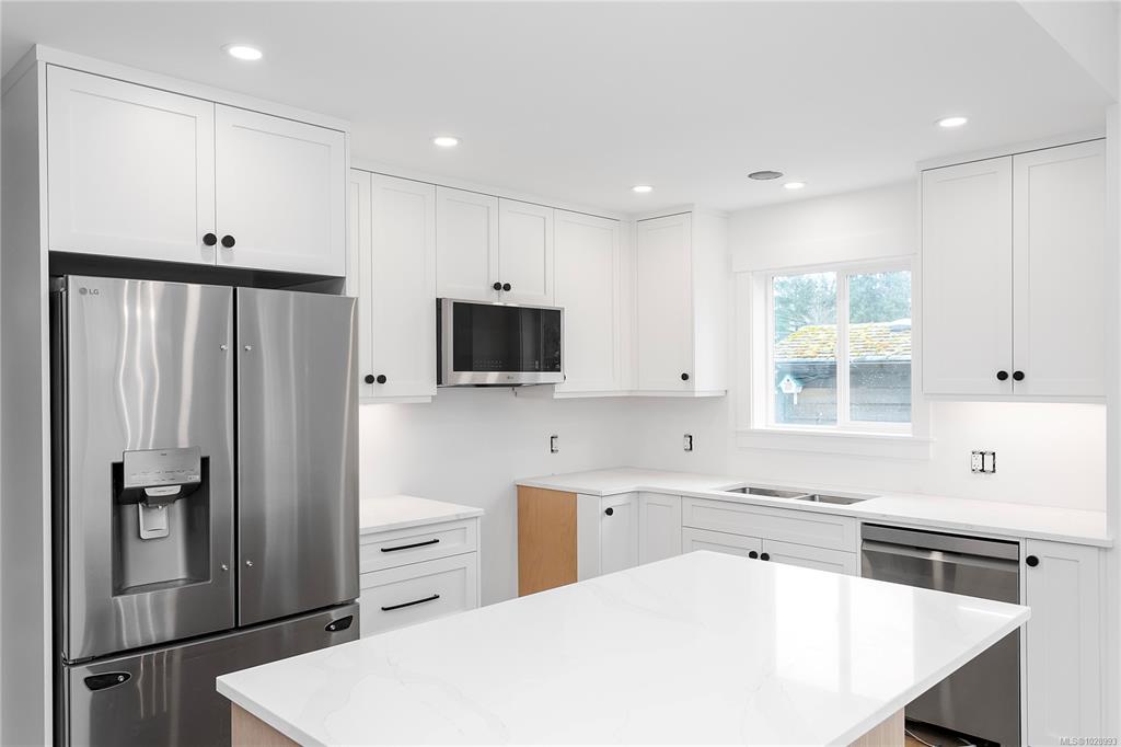 Fourth View of 2938 Extension Rd, Nanaimo, BC, V9X 1G2