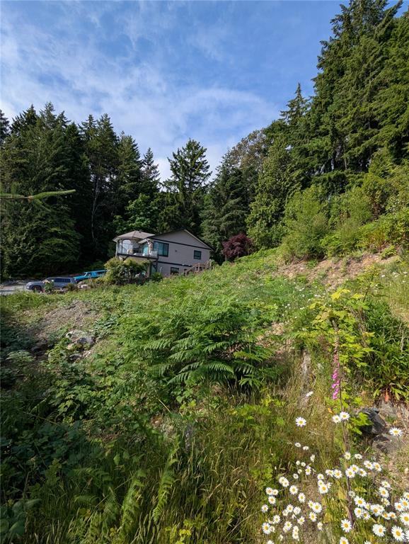 Third View of 822 Craig Rd, Ladysmith, BC, V9G 2C4