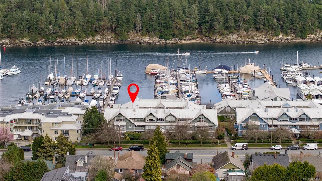 540 Stewart Ave, 1029021, BC,