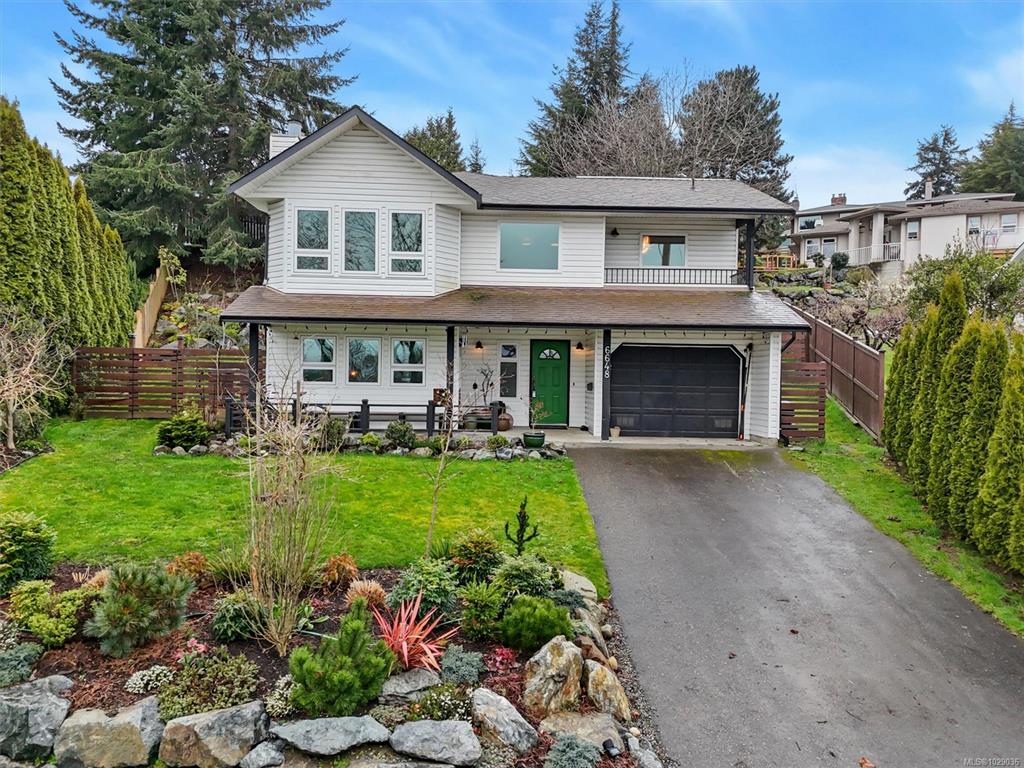 Second View of 6648 Rey Rd, Central Saanich, BC, V8Y 1V2