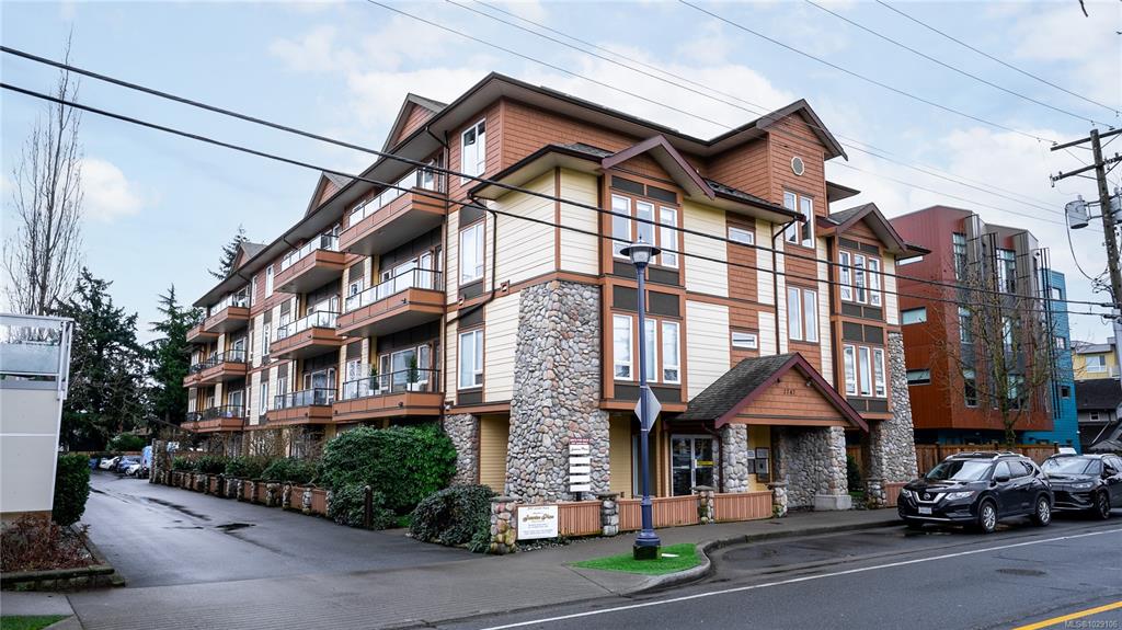 2747 Jacklin Rd, 1029106, BC,