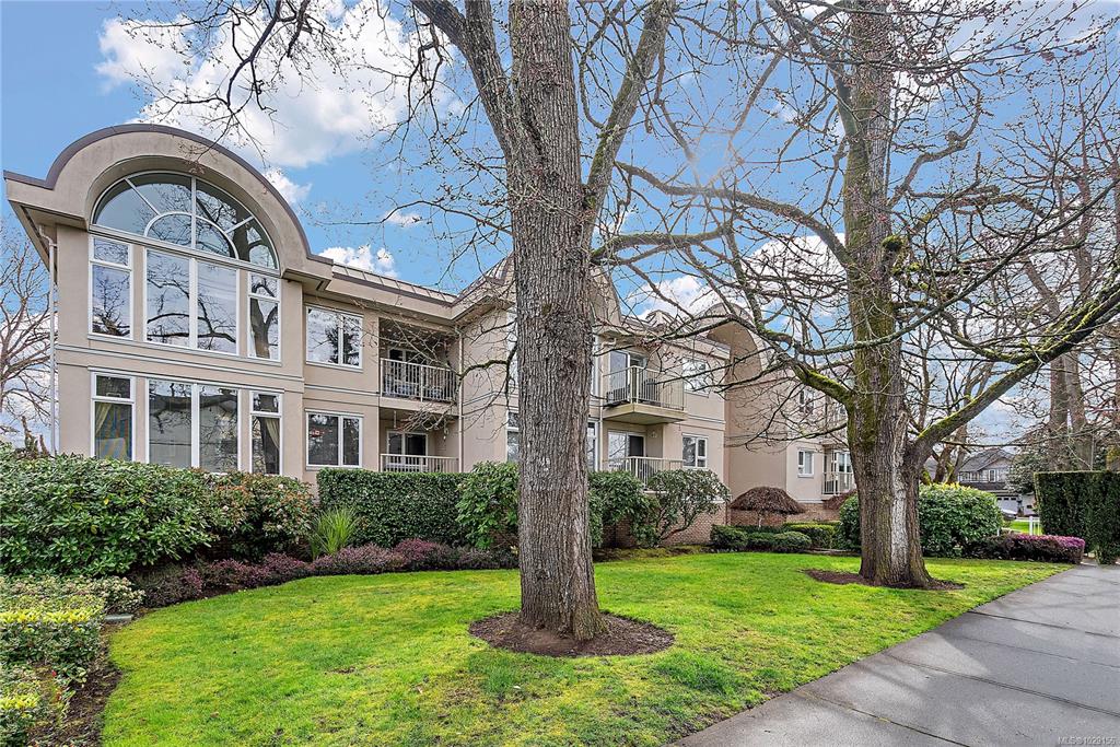 9905 Fifth St, 1029156, BC,