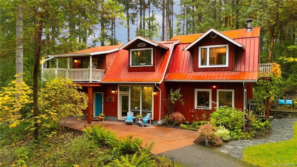 Fifth View of 3778 Kingburne Dr, Cobble Hill, BC, V8H 0J7