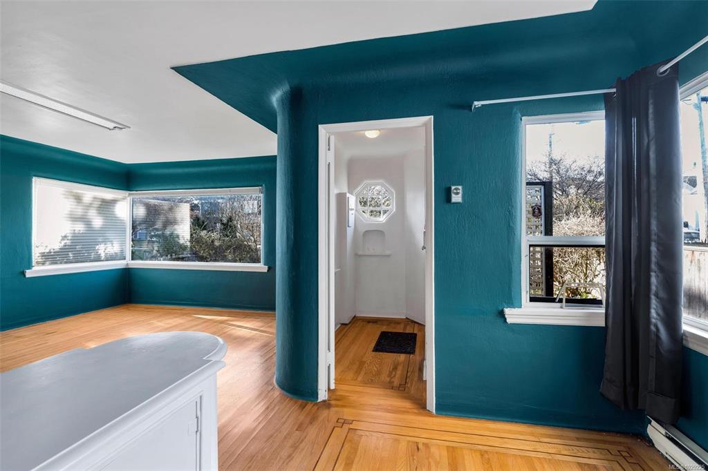 Fifth View of 1130 May St, Victoria, BC, V8V 2S5