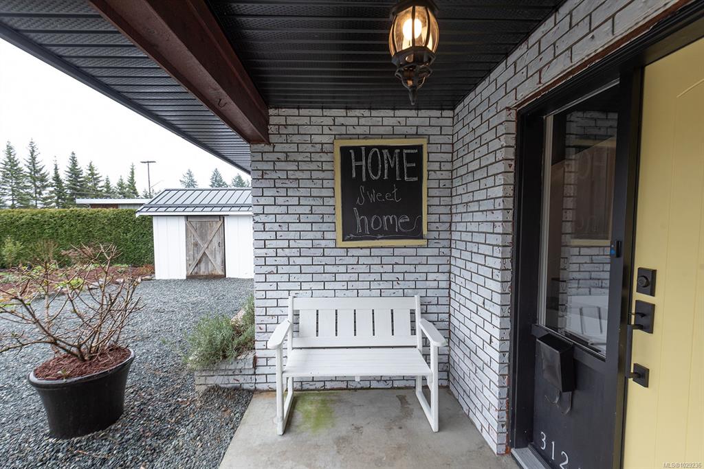 Fifth View of 3124 Drinkwater Rd, Duncan, BC, V9L 5Z1