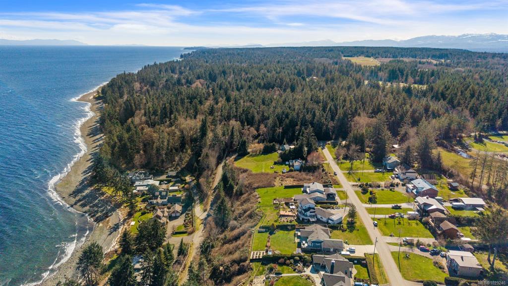 Third View of 6349 Eagles Dr, Courtenay, BC, V9J 1V4