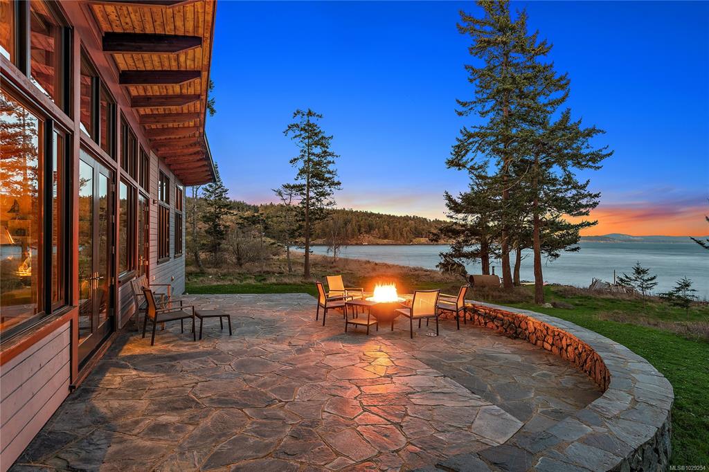 489 Arbutus Spur, 1029254, BC,