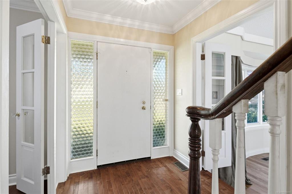 Fourth View of 4104 Longview Dr, Saanich, BC, V8N 2K7