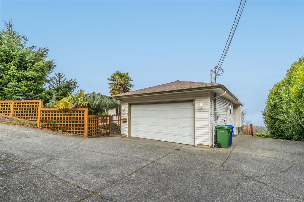 Second View of 4718 Laguna Way, Nanaimo, BC, V9T 5C3