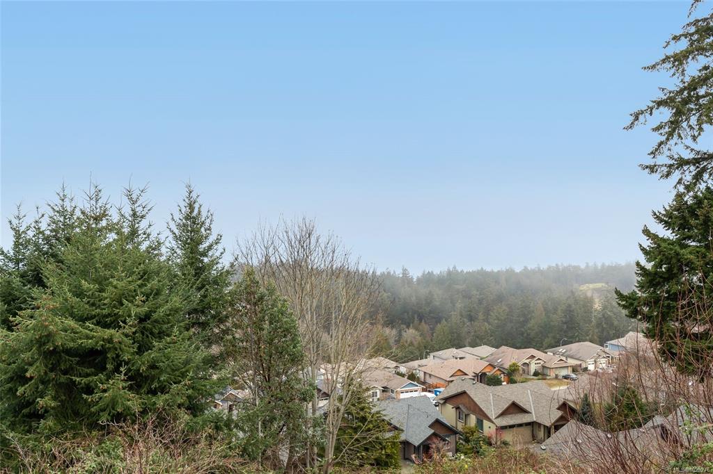 Fourth View of 4718 Laguna Way, Nanaimo, BC, V9T 5C3