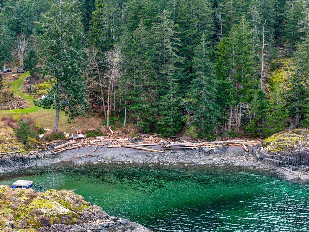 1862 Lakberg Rd, 1029316, BC,