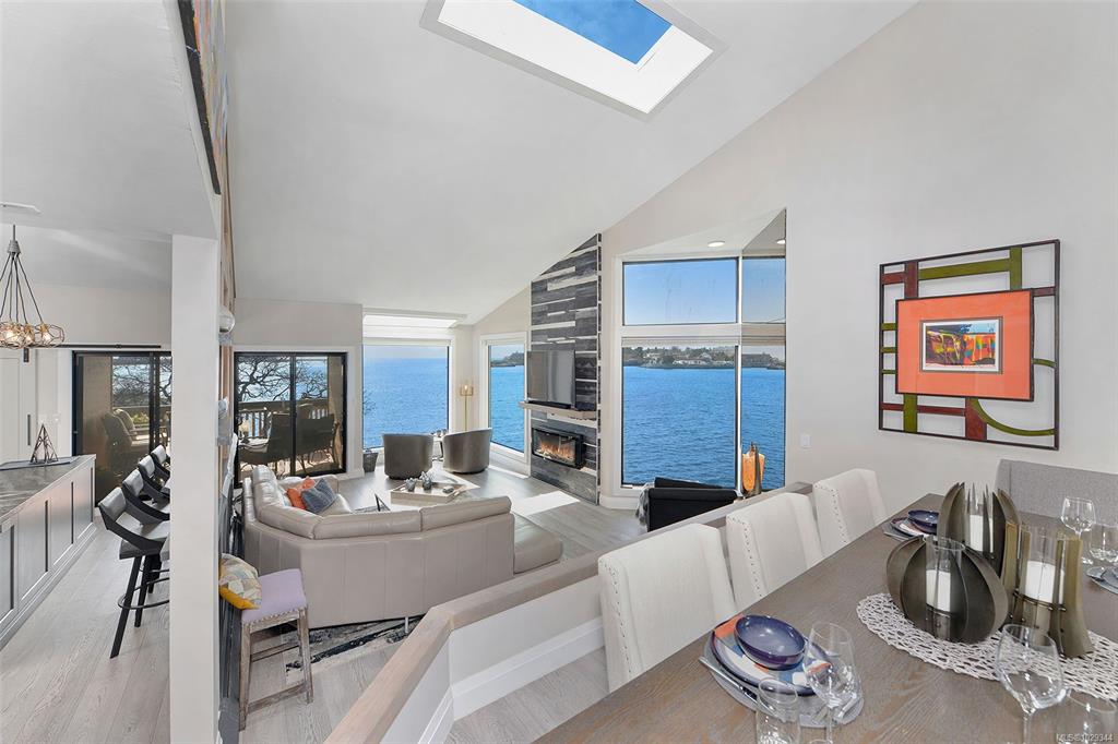 Fourth View of 630 Seaforth St, Victoria, BC, V9A 3R7