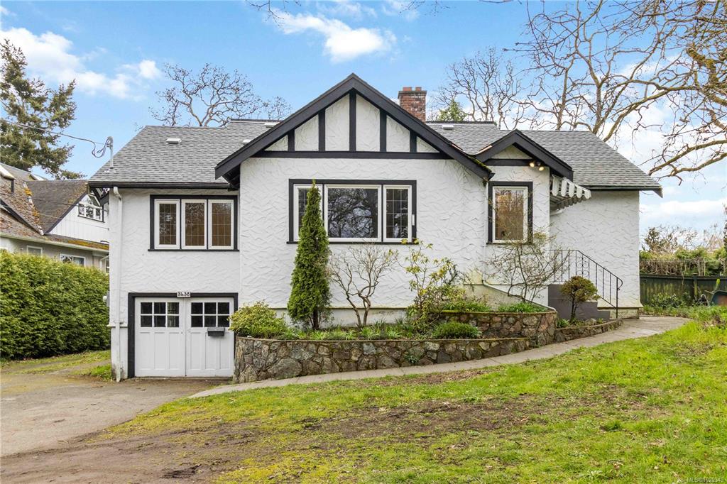 Second View of 3438 Cook St, Saanich, BC, V8X 1B1
