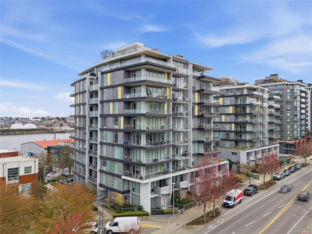 Third View of 379 Tyee Rd, Balance, Victoria, BC, V9A 0B4