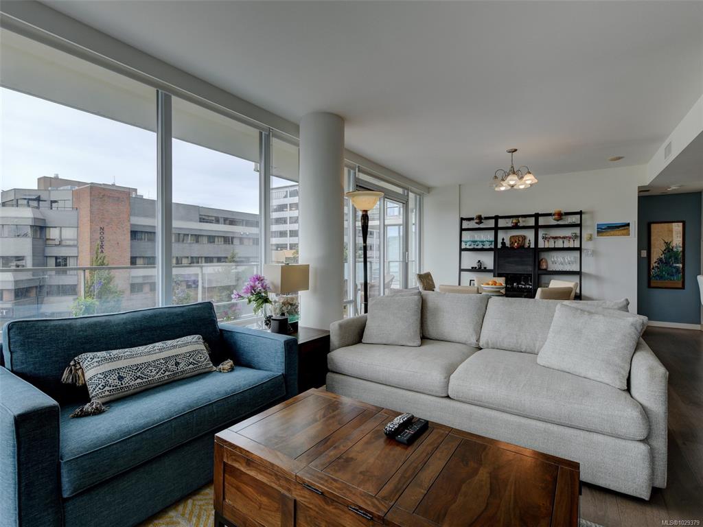 Fourth View of 708 Burdett Ave, Victoria, BC, V8W 0A8