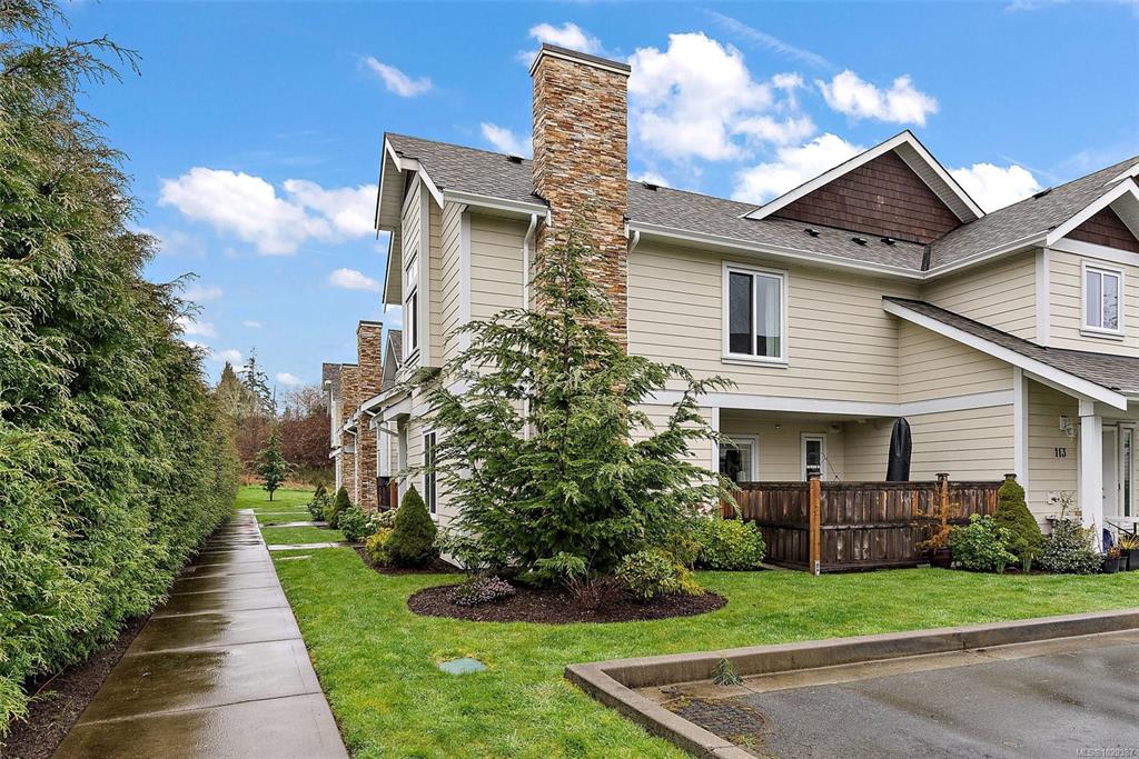 2038 Gatewood Rd, 1029387, BC,