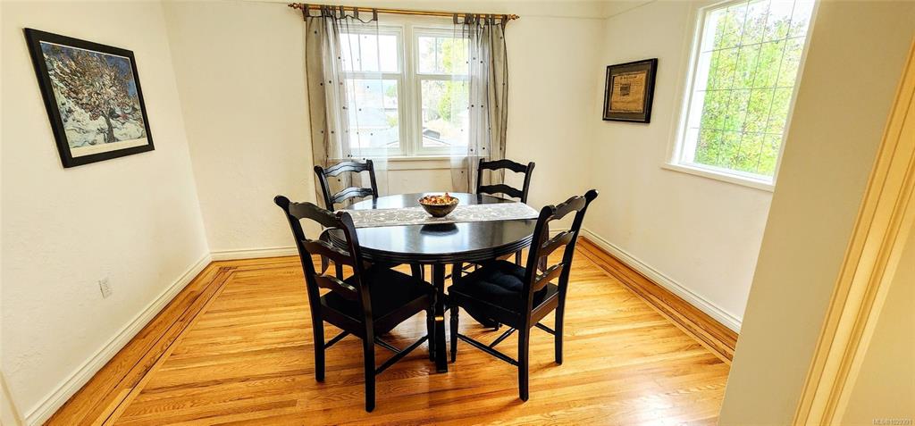 Fourth View of 1250 Rockland Ave, Victoria, BC, V8V 3J2