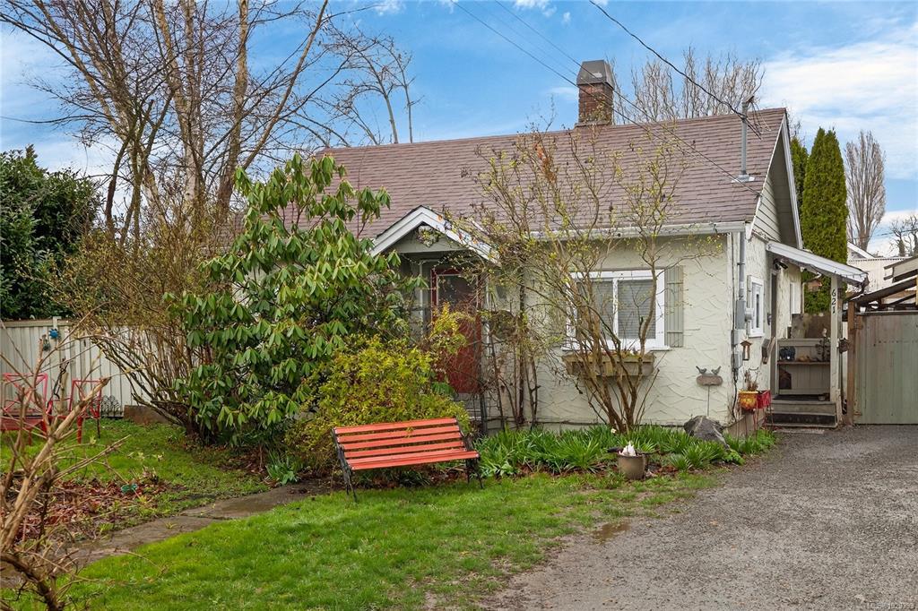 621 Coronation Ave, 1029399, BC,