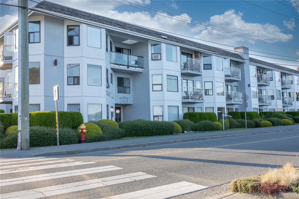 2815 Departure Bay Rd, 1029412, BC,