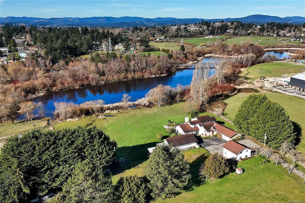 4220 Blenkinsop Rd, 1029416, BC,