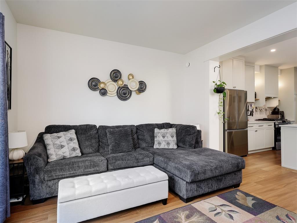 Fourth View of 3094 Washington Ave, Washington, Victoria, BC, V9A 0J5