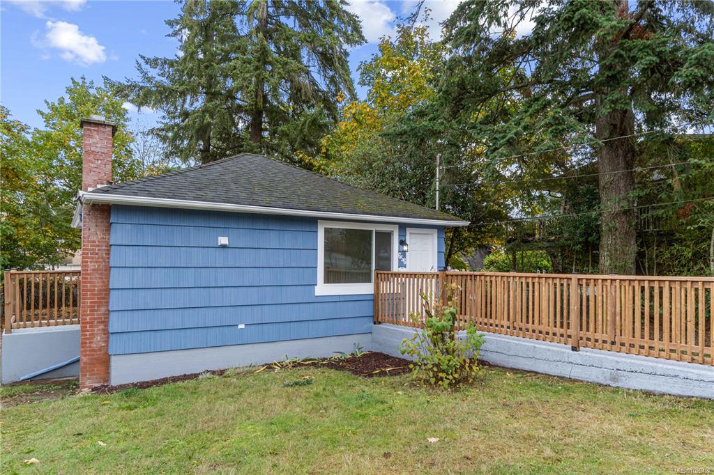 656 Lambert Ave, 1029427, BC,