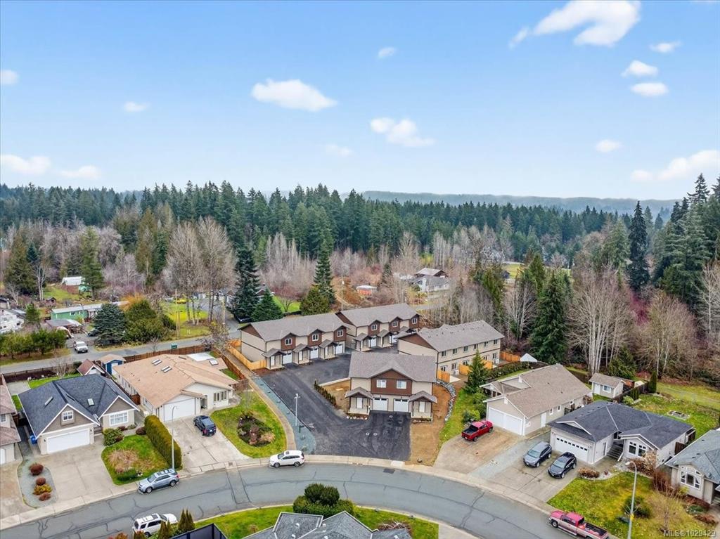 5535 Woodland Cres E, 1029429, BC,