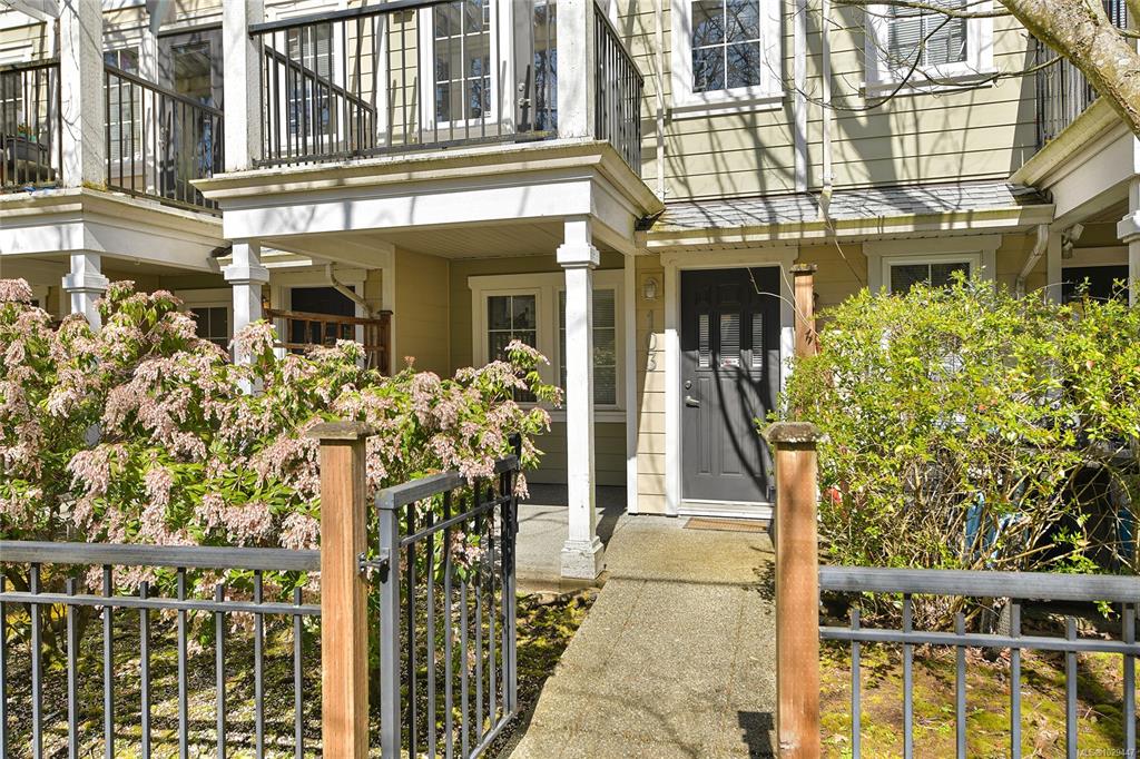 Third View of 820 Brock Ave, The Deville, Langford, BC, V9B 0B8