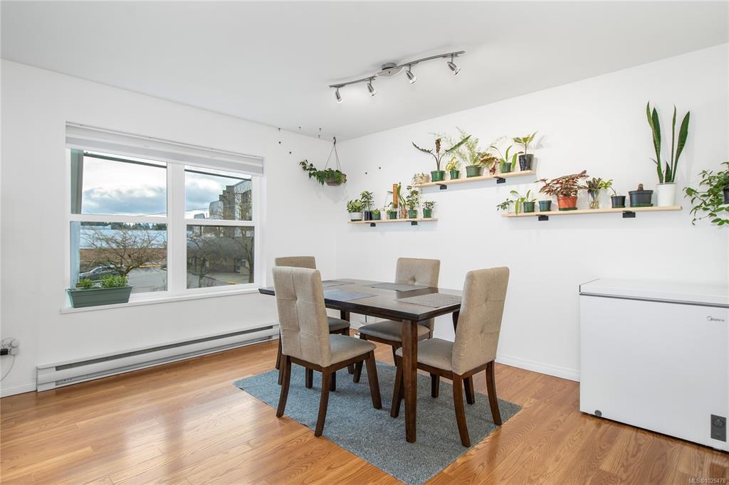 2525 Fitzgerald Ave, 1029478, BC,