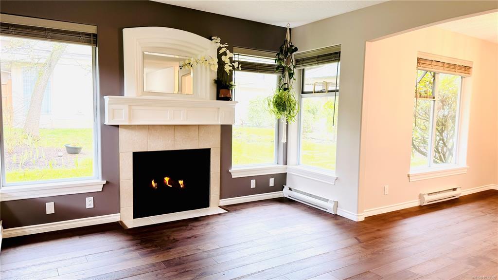 290 Corfield St S, 1029502, BC,