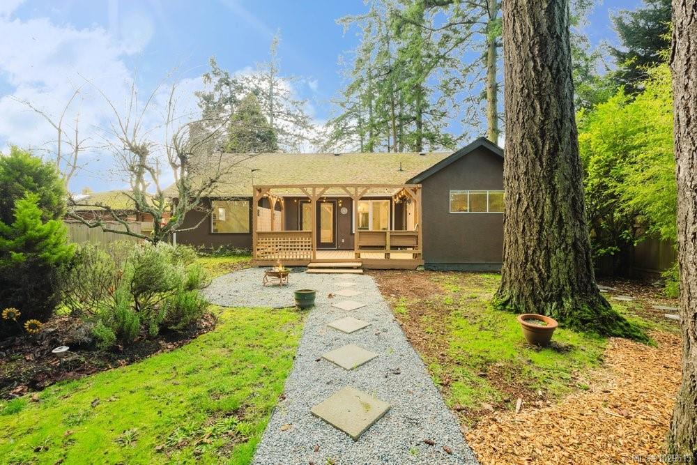 4815 Cordova Bay Rd, 1029515, BC,