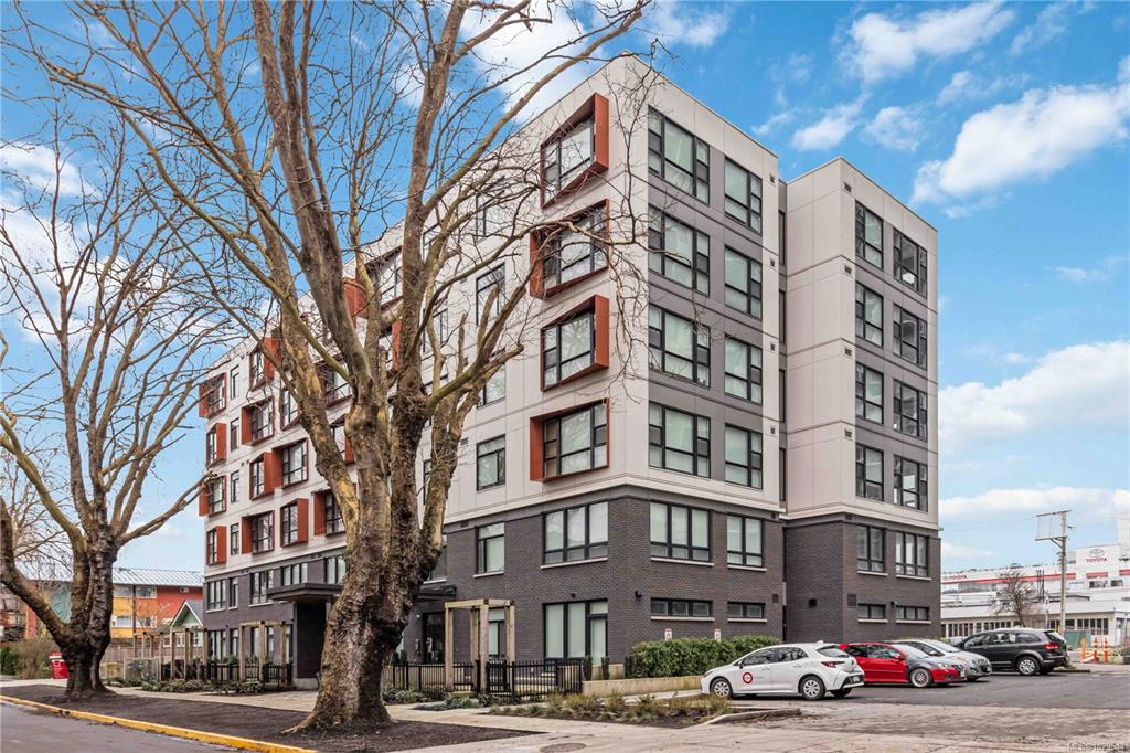 Second View of 629 Speed Ave, Tresah East, Victoria, BC, V8Z 1A5