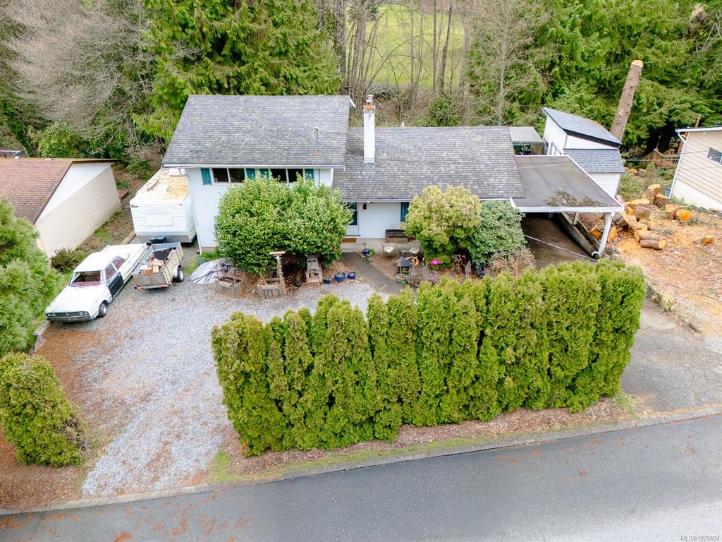 Second View of 395 Dogwood Dr, Ladysmith, BC, V9G 1B7