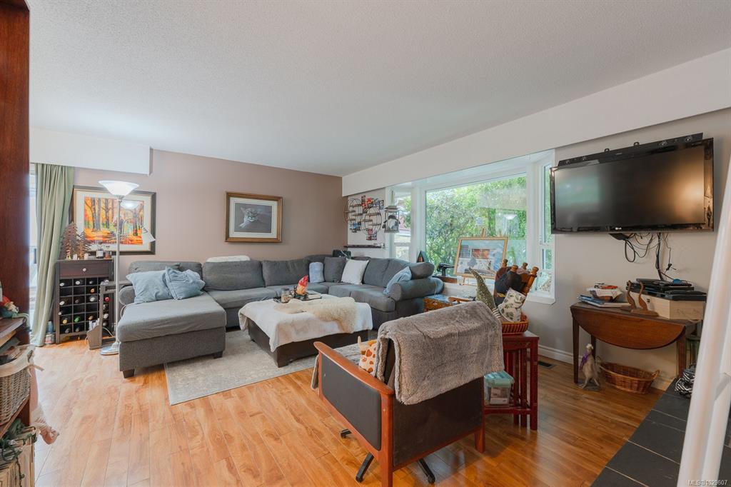 Fourth View of 395 Dogwood Dr, Ladysmith, BC, V9G 1B7