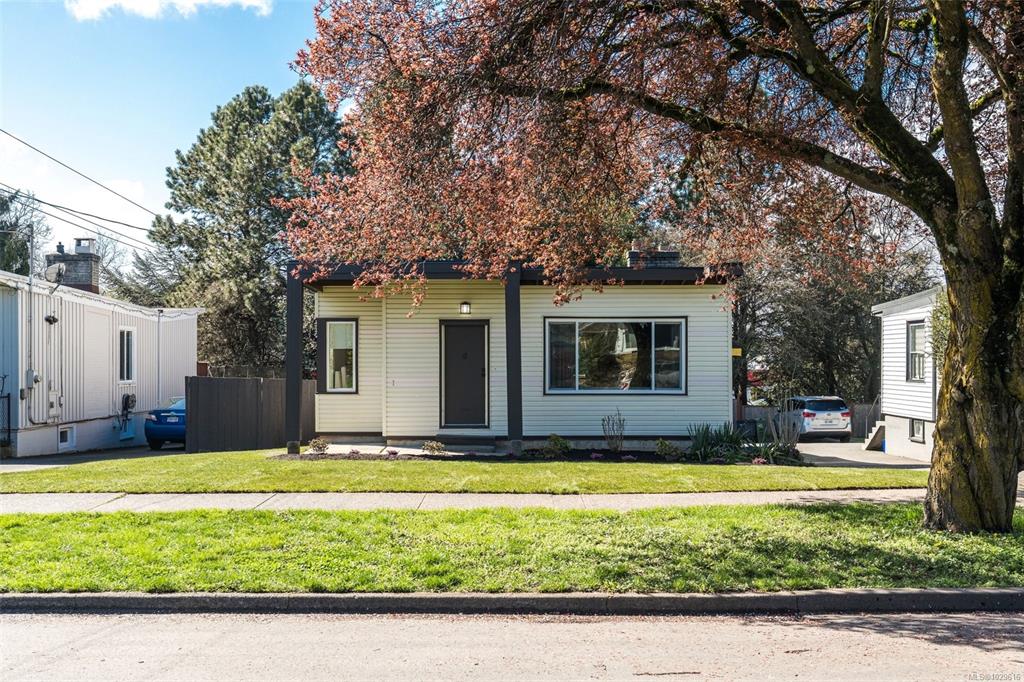 Fourth View of 3166 Alder St, Victoria, BC, V8X 1N8