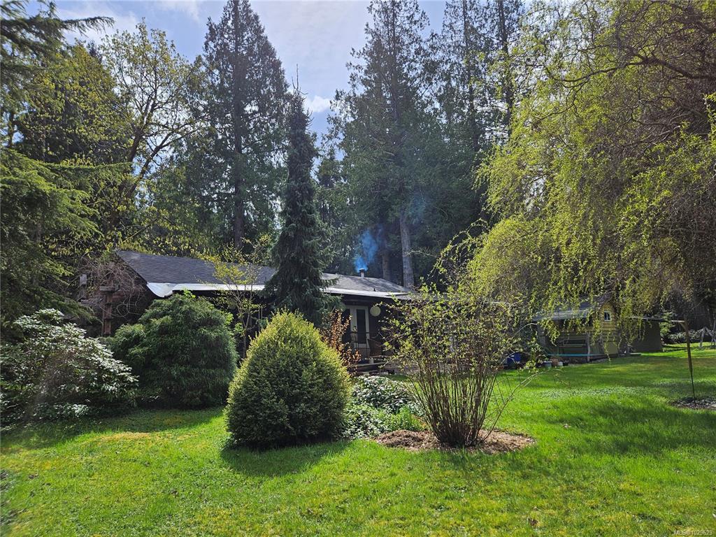 Third View of 8131 Macartney Dr, Fanny Bay, BC, V0R 1W0