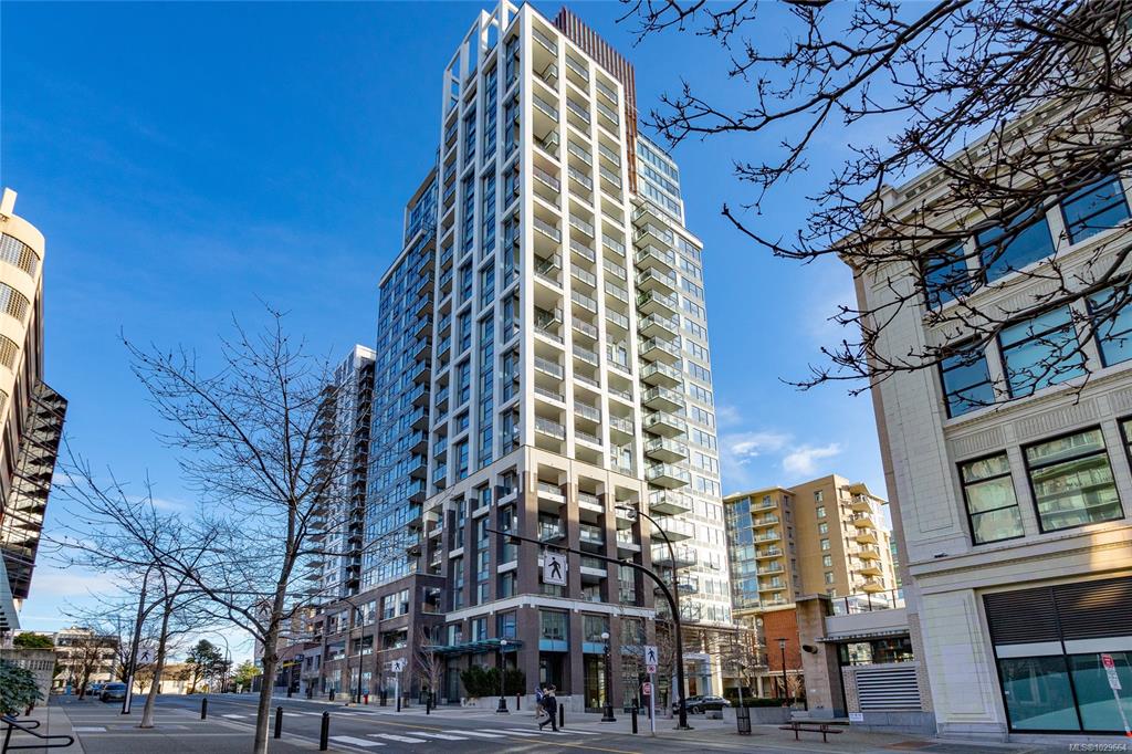 Third View of 777 Herald St, Hudson Place One, Victoria, BC, V8T 0C7