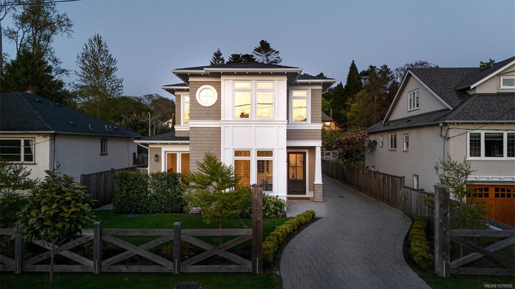 575 St Patrick St, 1029680, BC,