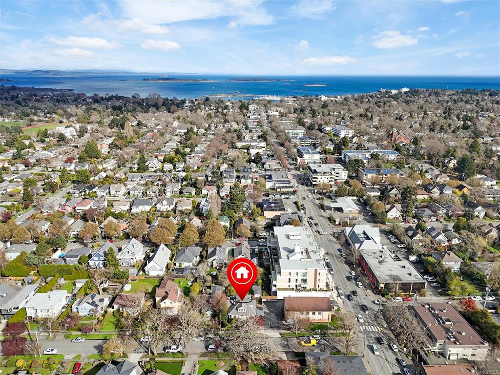 Fifth View of 1525 Davie St, Victoria, BC, V8R 4W4