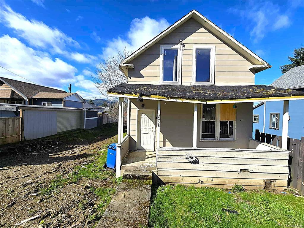 3358 6th Ave, 1029719, BC,