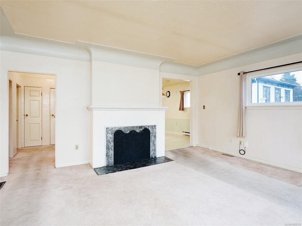 Third View of 1011 Russell St, Victoria, BC, V9A 3Y2