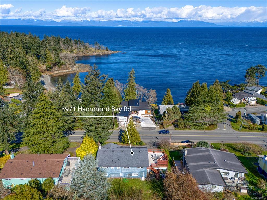 3971 Hammond Bay Rd, 1029730, BC,