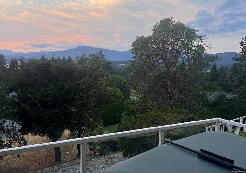 1142 Kathleen Dr, 1029752, BC,